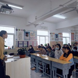 快看！這所學(xué)校的家長會很特殊